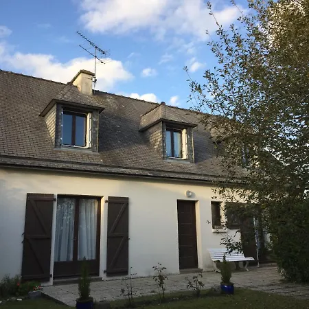 D'hotes Du Clos Du Roi Bed & Breakfast Pontorson
