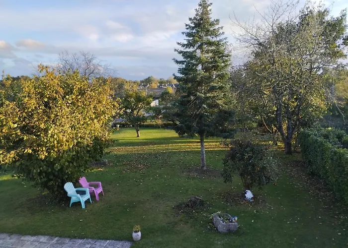 D'hotes Du Clos Du Roi Bed & Breakfast Pontorson